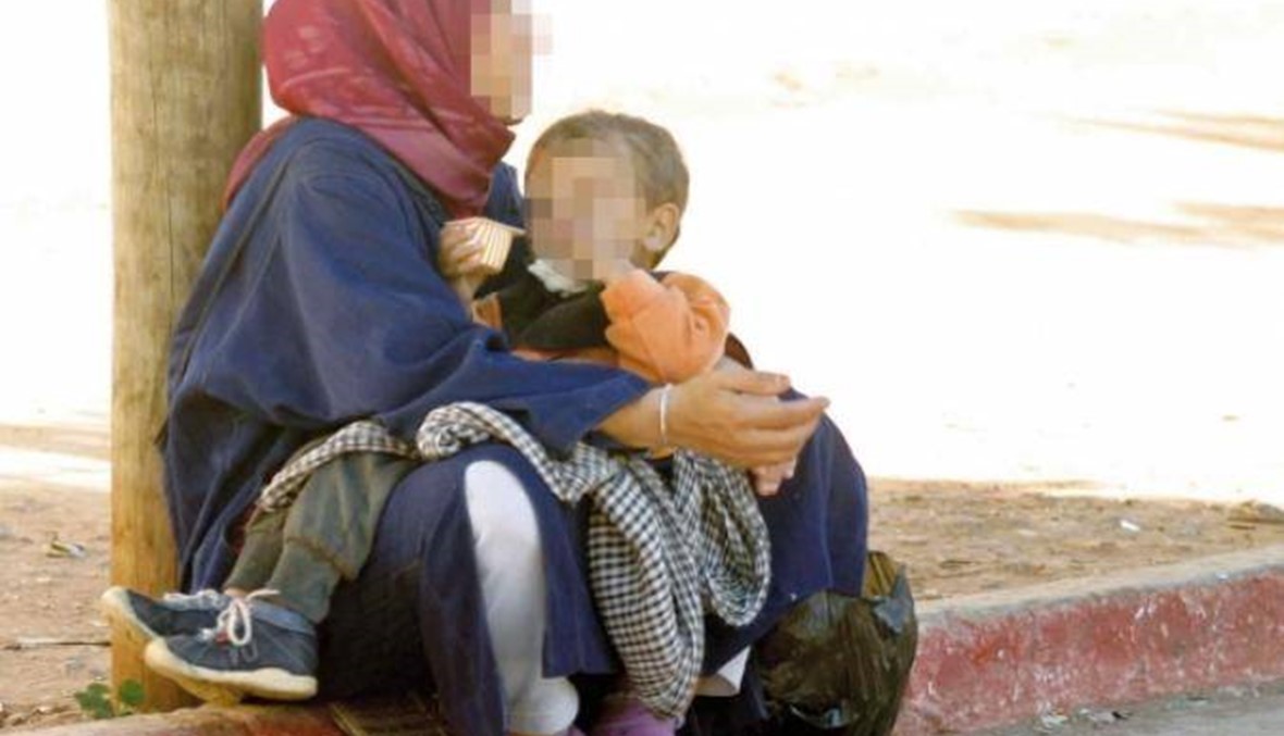 يغيرون من لهجتهم وينتشرون في المدن..  "الهوية السورية" في مرمى عصابات التسول واستغلال الأطفال ! !